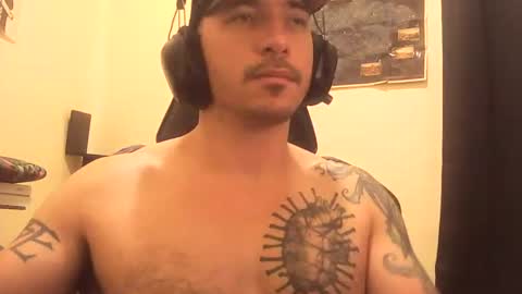 Snapshot of alexopenmind21 chatting on November 2025 04:40:02 PM Alexxx online show from November 2025 04:40:02 PM