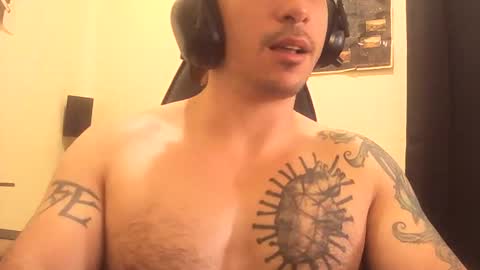 Snapshot of alexopenmind21 chatting on December 2025 04:58:01 PM Alexxx online show from December 2025 04:58:01 PM