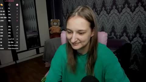 Snapshot of alexracc00n chatting on December 2024 05:50:01 AM Alex online show from December 2024 05:50:01 AM