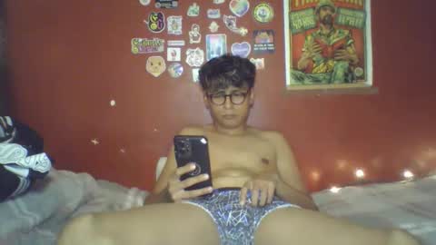 Snapshot of alexrive0 chatting on November 2025 05:52:01 AM alexrive0 online show from November 2025 05:52:01 AM