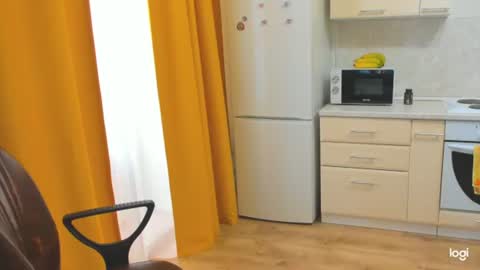 Dennis online show from May 2026 02:40:02 AM