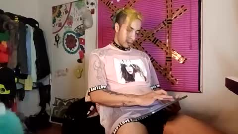 Snapshot of alexstrangerlove chatting on October 2025 03:12:02 AM Jhonny online show from October 2025 03:12:02 AM