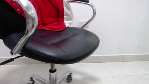 Alex online show from December 2024 02:37:02 PM