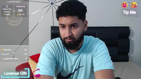 Snapshot of alexx_bbc_ chatting on December 2024 12:33:01 PM alexx_bbc_ online show from December 2024 12:33:01 PM