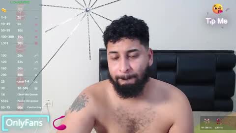 Snapshot of alexx_bbc_ chatting on December 2024 09:22:01 PM alexx_bbc_ online show from December 2024 09:22:01 PM