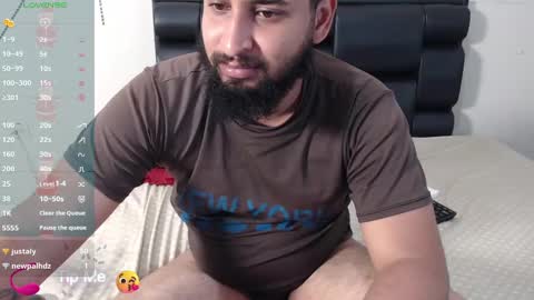 Snapshot of alexx_bbc_ chatting on January 2025 09:20:02 PM alexx_bbc_ online show from January 2025 09:20:02 PM