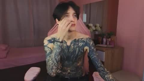 Snapshot of alexxone_ chatting on November 2025 12:15:02 PM Alex online show from November 2025 12:15:02 PM