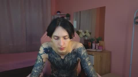 Snapshot of alexxone_ chatting on November 2025 12:27:01 PM Alex online show from November 2025 12:27:01 PM