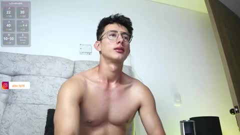 Snapshot of alexxx__01 chatting on December 2025 11:02:01 PM Alex online show from December 2025 11:02:01 PM