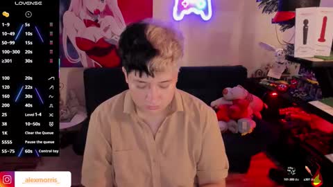 Snapshot of alexxxmorris chatting on October 2025 06:53:01 PM ALEXXX MORRIS online show from October 2025 06:53:01 PM