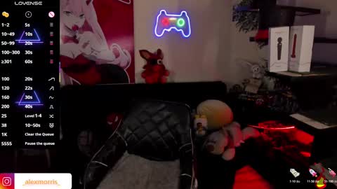 Snapshot of alexxxmorris chatting on November 2025 06:03:01 AM ALEXXX MORRIS online show from November 2025 06:03:01 AM