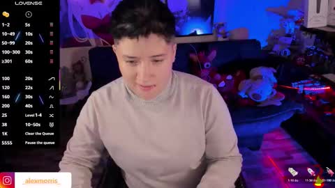 Snapshot of alexxxmorris chatting on December 2025 06:01:02 AM ALEXXX MORRIS online show from December 2025 06:01:02 AM