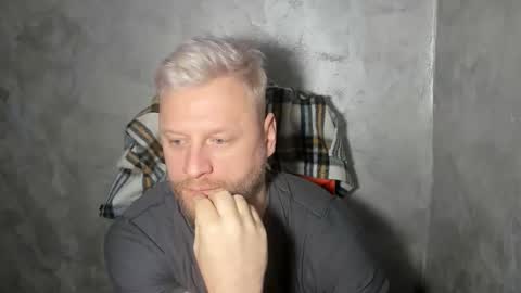 Snapshot of alexyno2020 chatting on February 2026 07:24:01 AM alexyno2022 ONLYFANS online show from February 2026 07:24:01 AM