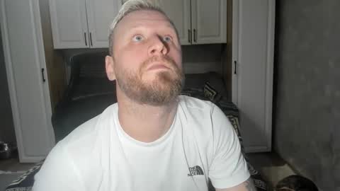 Snapshot of alexyno2020 chatting on March 2026 06:58:01 PM alexyno2022 ONLYFANS online show from March 2026 06:58:01 PM