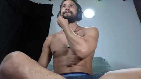 Alferiel online show from October 2025 03:36:02 AM