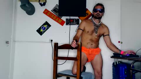 alfredopantuso online show from April 2026 02:47:01 AM