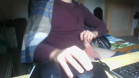 Snapshot of alfredosred123 chatting on October 2025 10:45:02 AM Alfredo Ginger huge cock online show from October 2025 10:45:02 AM