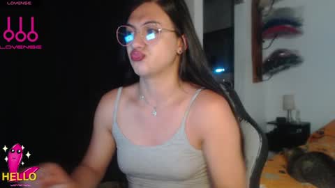 Snapshot of alguien_mas01 chatting on July 2026 09:23:01 AM cami online show from July 2026 09:23:01 AM
