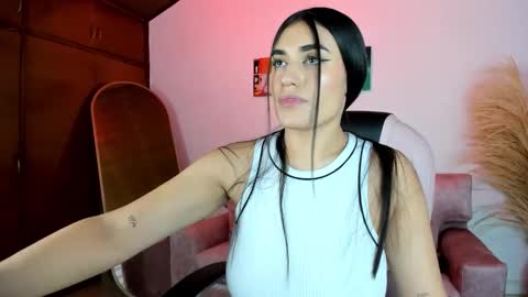 Snapshot of alheli_16 chatting on December 2025 01:27:01 PM Alheli online show from December 2025 01:27:01 PM