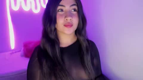     online show from November 2025 06:02:02 AM