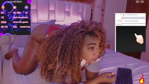 Snapshot of aliana_ross chatting on October 2025 08:34:02 AM aliana_ross online show from October 2025 08:34:02 AM