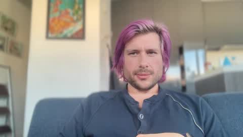 Snapshot of alibastersword chatting on December 2024 11:16:02 PM Luke online show from December 2024 11:16:02 PM