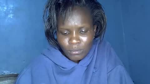 alic_crazy online show from November 2025 08:21:01 PM