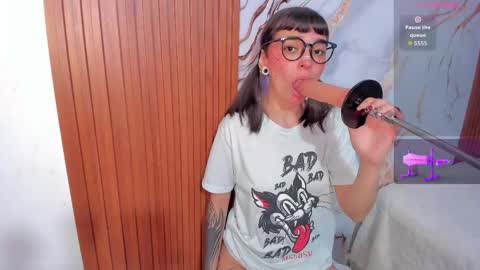 alice online show from October 2025 07:44:01 PM