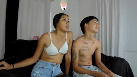 Snapshot of alice2liam chatting on October 2025 07:11:01 PM Alice and Liam online show from October 2025 07:11:01 PM