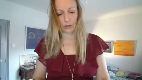 Alice online show from October 2025 07:56:01 AM