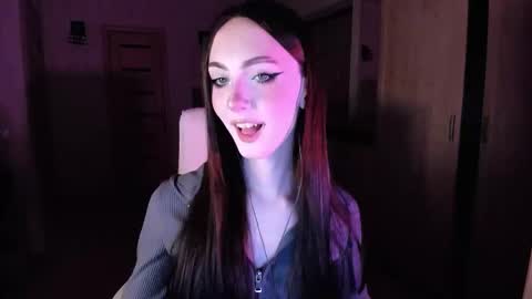 Alice Aris online show from September 2025 06:31:02 PM