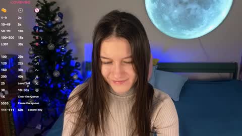 Snapshot of alice__grace_ chatting on December 2024 09:43:01 PM your Alice online show from December 2024 09:43:01 PM