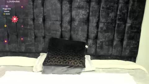 Alice online show from December 2025 12:03:02 PM