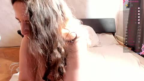 Snapshot of alice_allens chatting on May 2026 04:19:02 AM Alice online show from May 2026 04:19:02 AM
