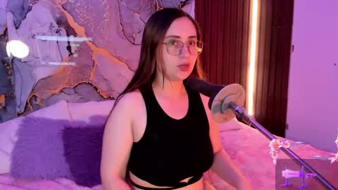 Snapshot of alice_cute77 chatting on November 2025 02:22:02 AM Mey online show from November 2025 02:22:02 AM