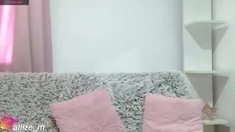 alice online show from October 2025 07:03:02 PM