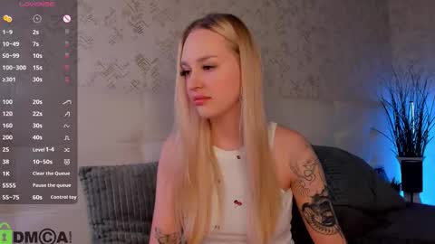 Alice online show from October 2025 11:04:02 PM