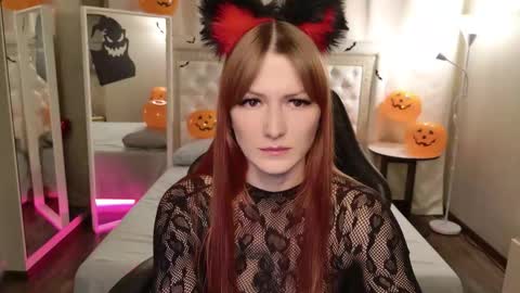 Ur future wife Alice 8 pm - 4 am NY time online show from October 2025 02:12:01 AM