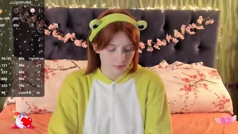 Snapshot of alice_langley chatting on September 2025 11:15:01 AM Alice 3 online show from September 2025 11:15:01 AM