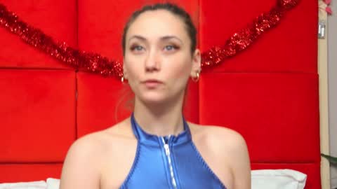 Snapshot of alice_munro chatting on January 2025 09:47:01 PM AliceMunro online show from January 2025 09:47:01 PM