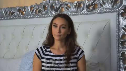 Snapshot of alice_munro chatting on September 2025 03:24:01 PM AliceMunro online show from September 2025 03:24:01 PM