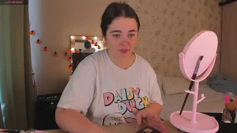 Snapshot of alice_next_door_ chatting on August 2026 09:19:01 AM Alice online show from August 2026 09:19:01 AM