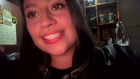 Snapshot of alice_perverse chatting on July 2026 03:02:01 AM alice_perverse online show from July 2026 03:02:01 AM