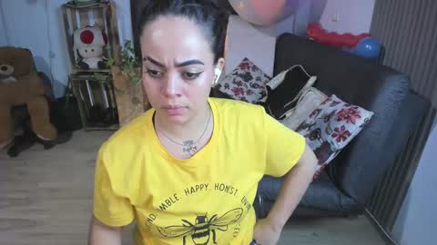 Alice online show from February 2025 02:36:02 AM