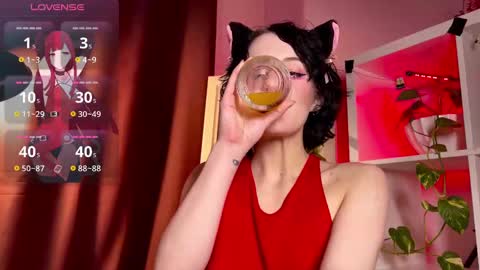 Snapshot of alice_succubus chatting on February 2025 08:04:02 PM alice_succubus online show from February 2025 08:04:02 PM