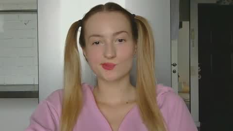 Alice online show from September 2025 02:55:02 PM