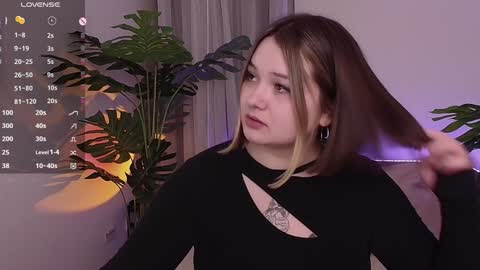 Snapshot of alice_walters chatting on January 2025 03:32:02 PM Alice online show from January 2025 03:32:02 PM