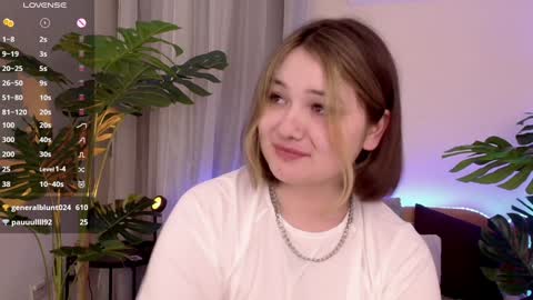 Snapshot of alice_walters chatting on January 2025 07:07:01 PM Alice online show from January 2025 07:07:01 PM