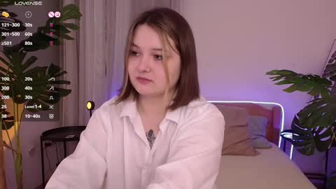 Snapshot of alice_walters chatting on February 2025 06:58:02 PM Alice online show from February 2025 06:58:02 PM