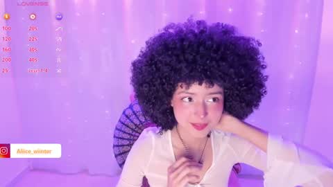 Alice  online show from February 2025 09:05:02 PM